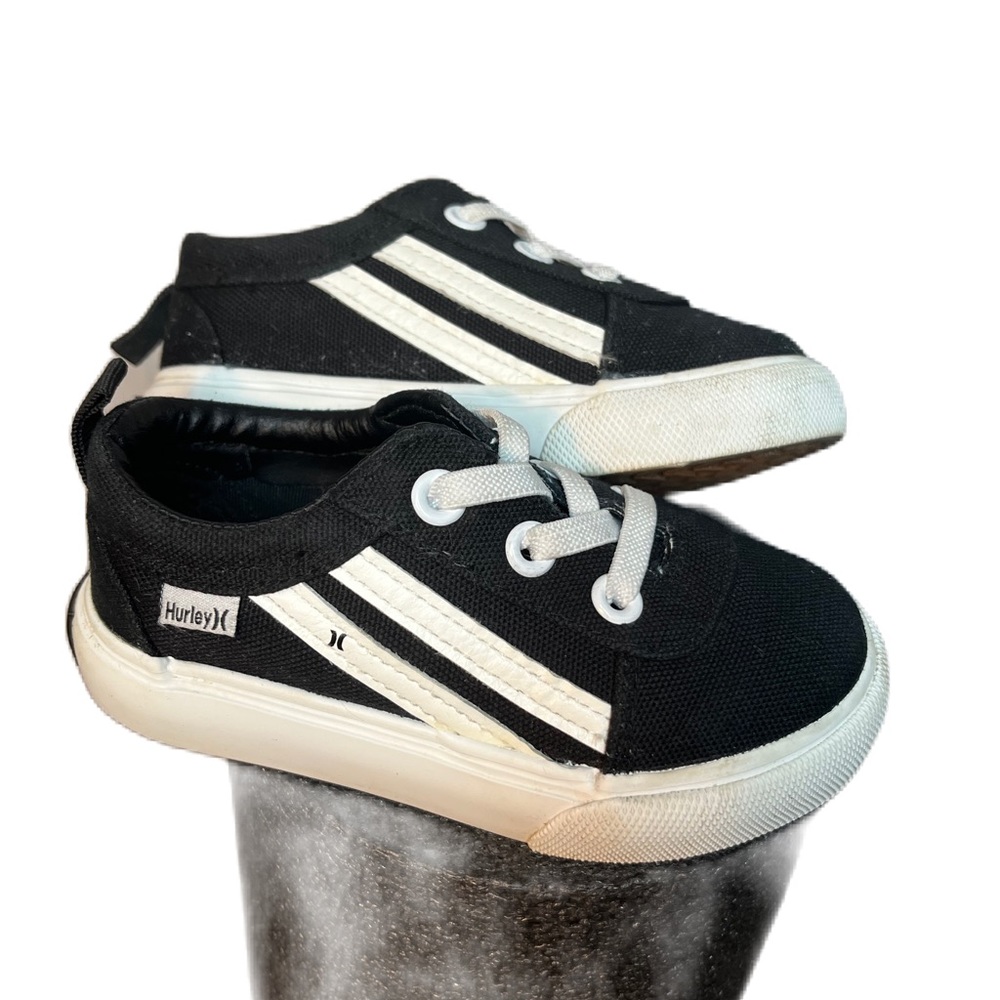 Kids Hurley Shoes in 7
